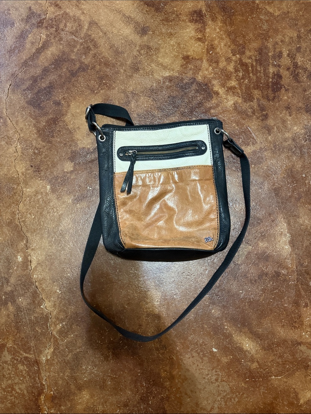 Colorblock Crossbody Shoulder Bag in Black, Tan & Cream